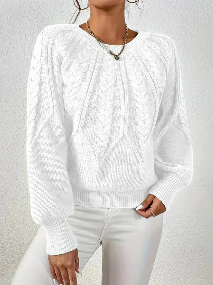 SIENNA | Knitted jumper with a slim fit
