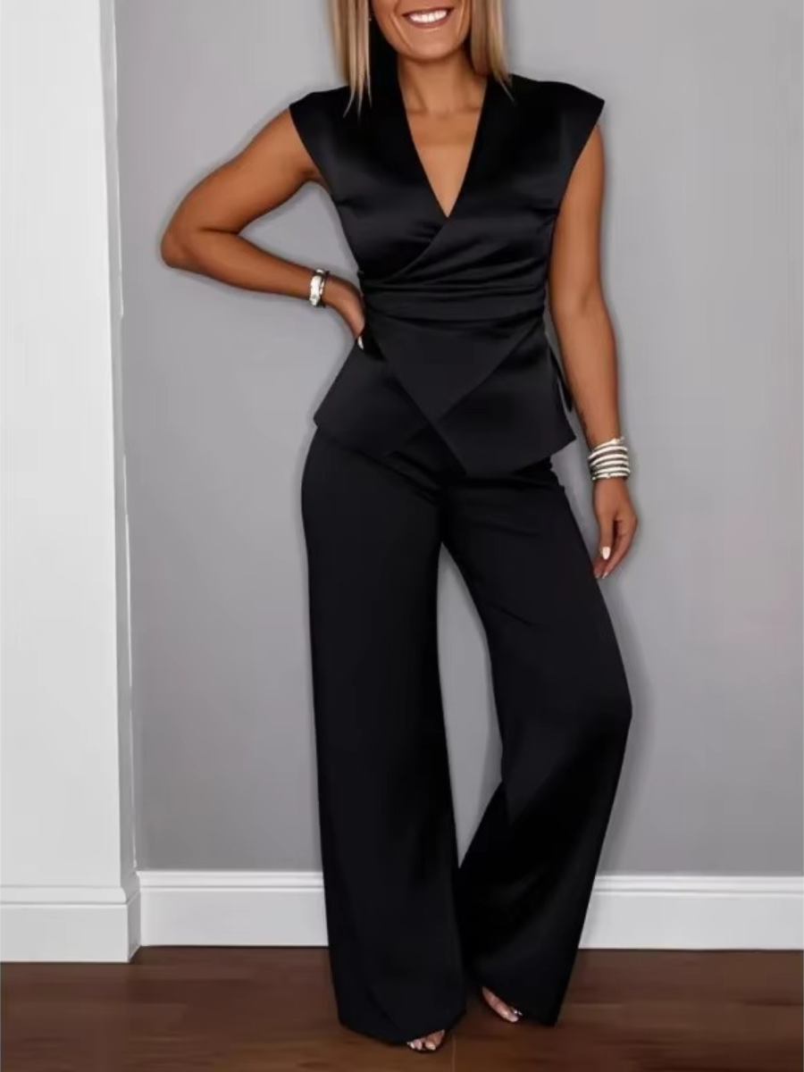 NATALIE | Set with V-neck top and tailored trousers