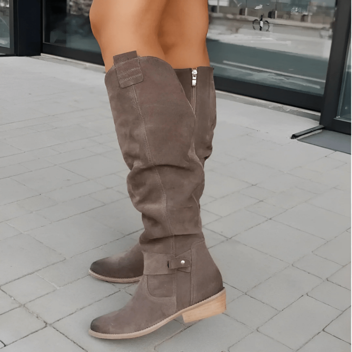 MADELEINE | Knee-high boots with block heel - Liora Melbourne