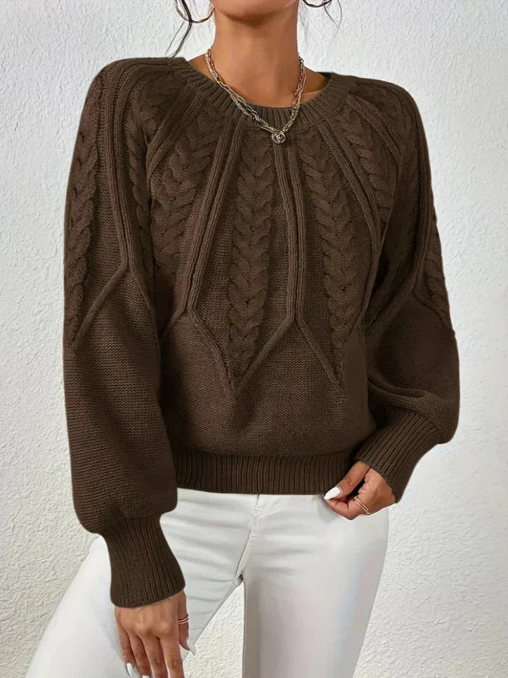 SIENNA | Knitted jumper with a slim fit