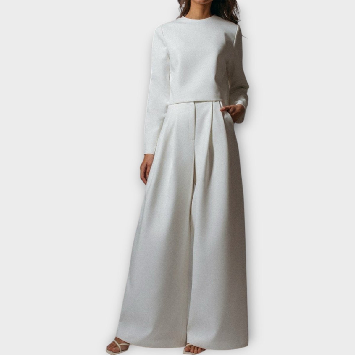 RALUCA | Set cu design minimalist - Liora București