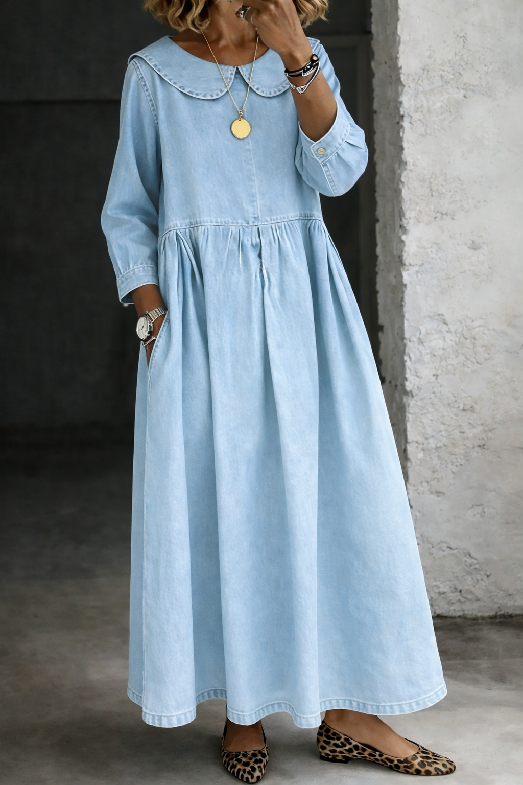 CLARA | Dress with Peter Pan collar
