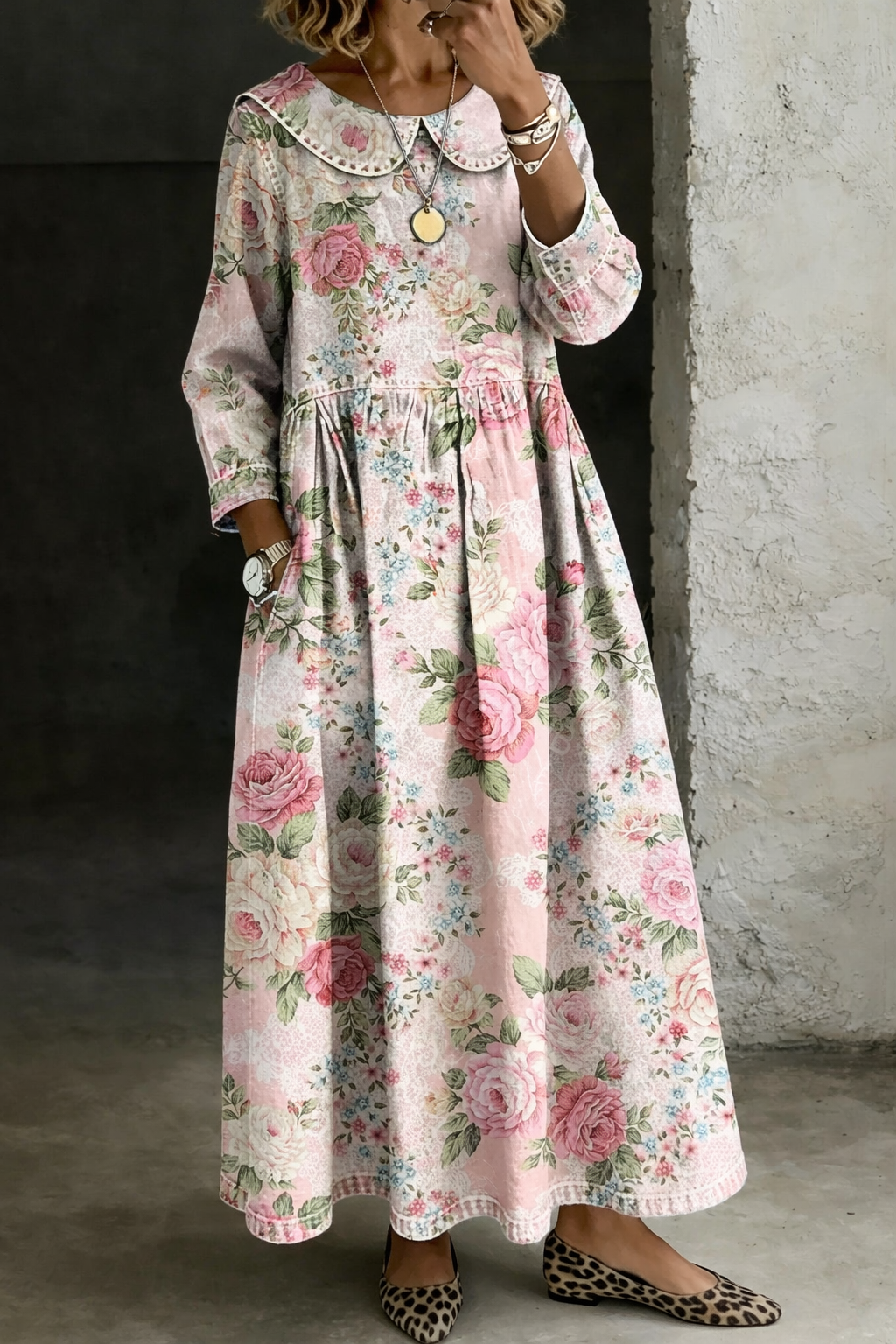 BROOKLYN | Midi dress with floral collar