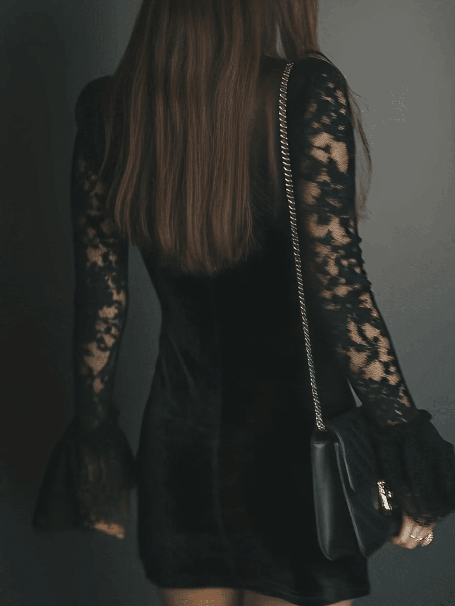 EFTALIA | Rochie mini din catifea cu dantelă - Liora București