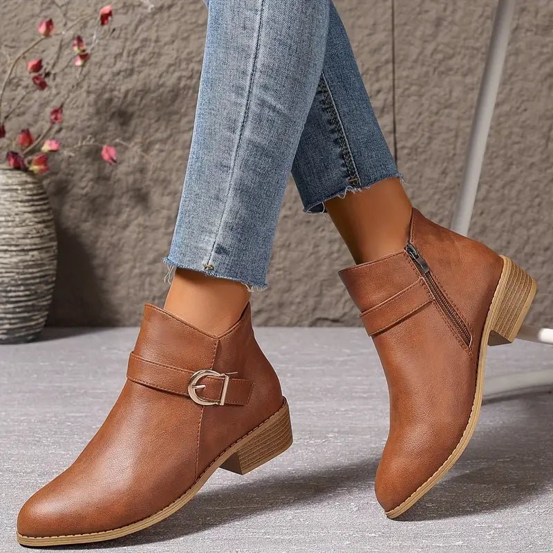 BELLA | Ankle boot with wide toe box - Liora Melbourne