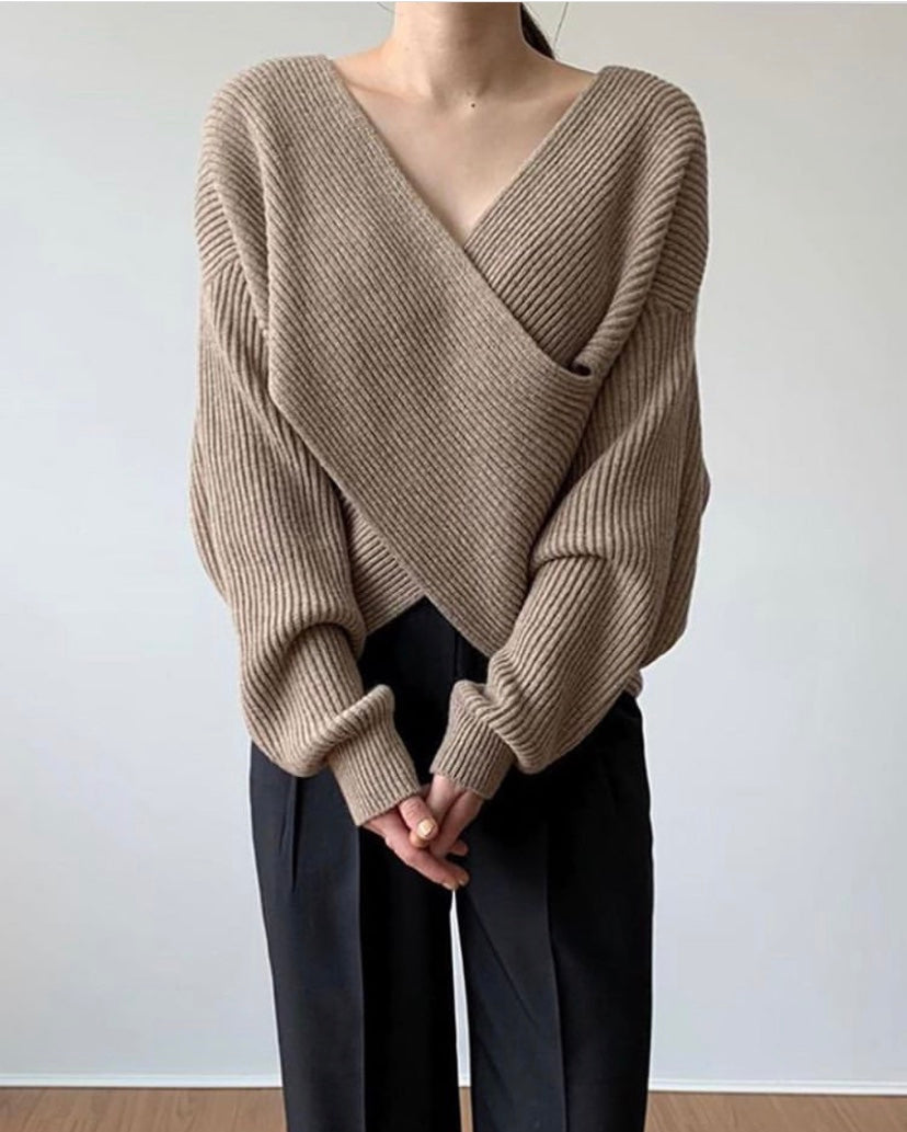 DIANA | Knit jumper with cross-over neckline