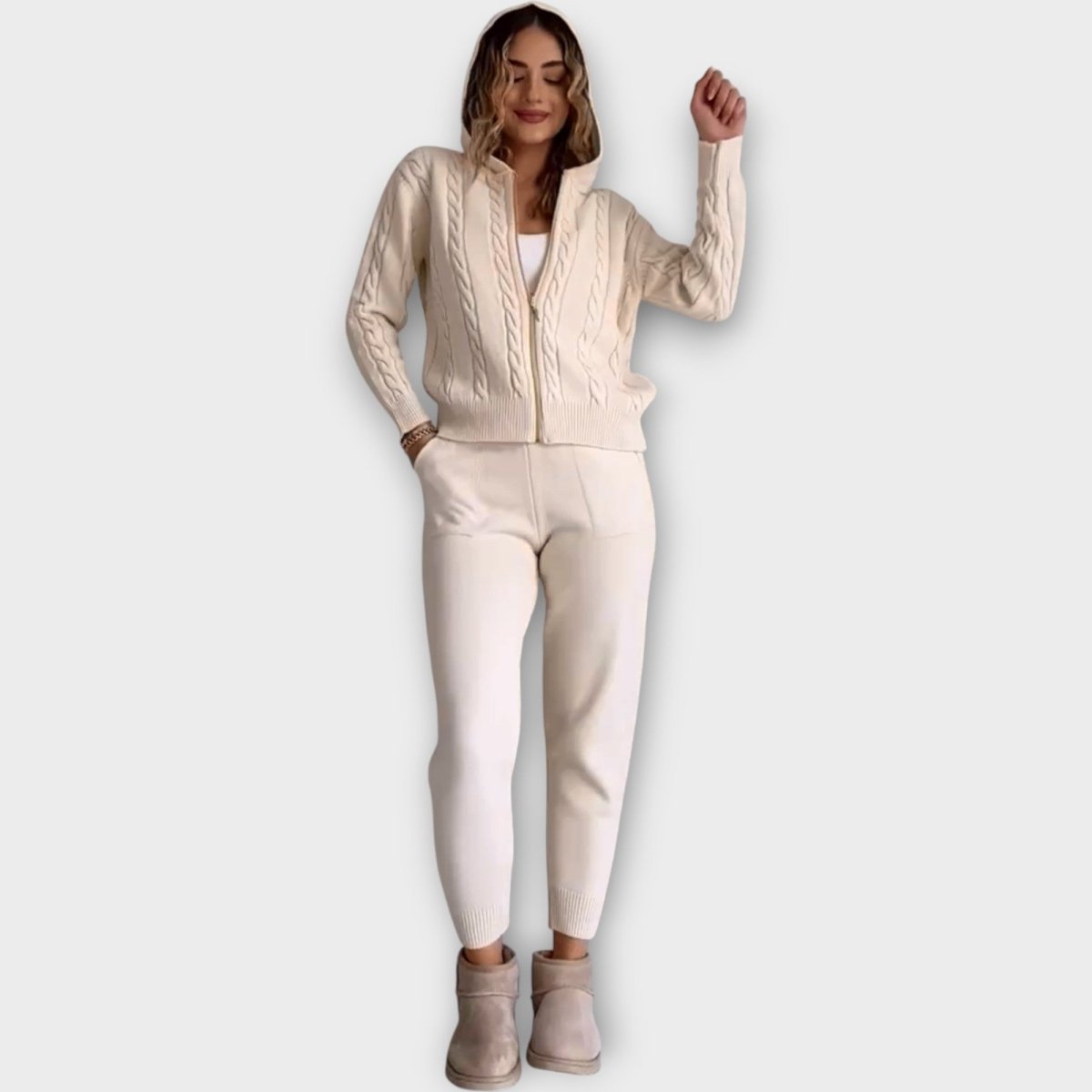 LORENA | Set tricotat cu glugă - Liora București