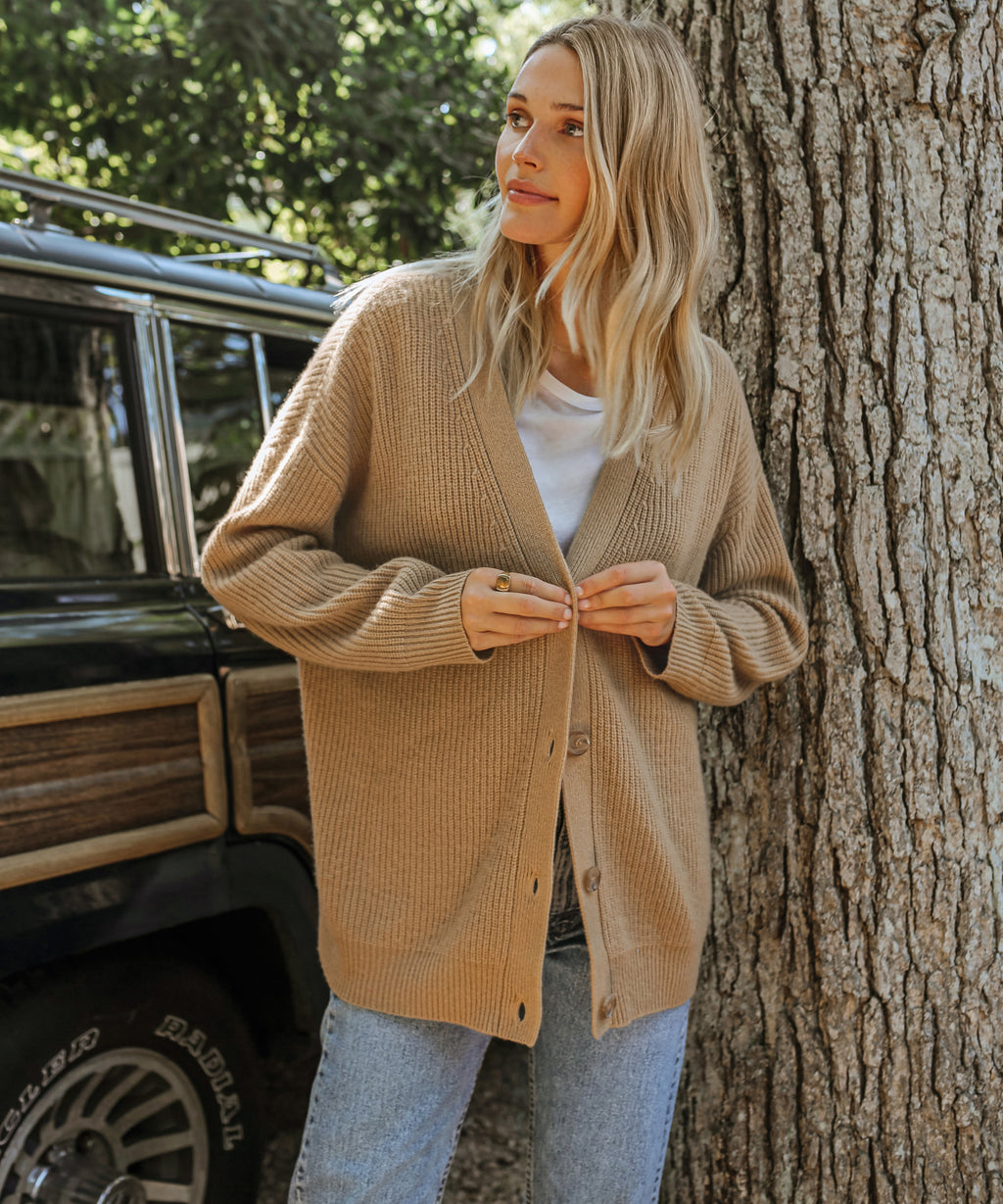SIENNA | Cardigan with button closure