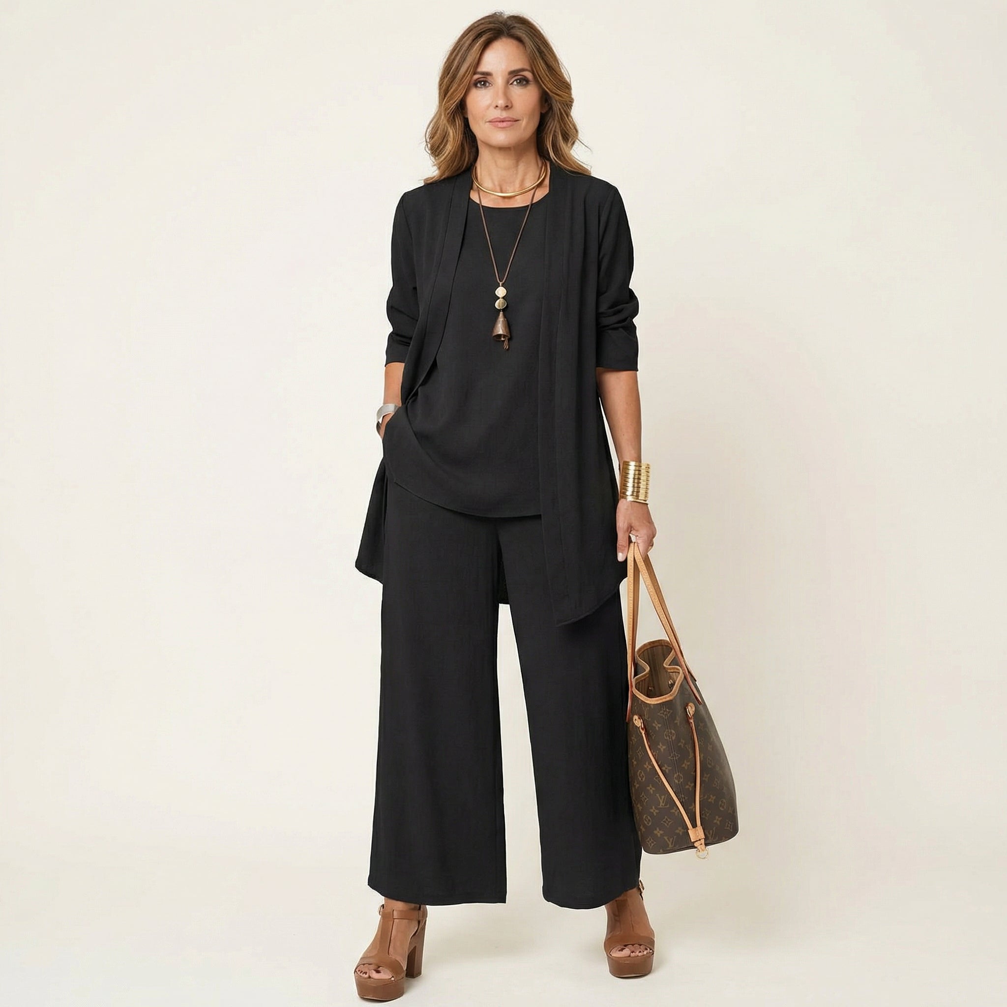VIVIENNE | Three-piece set with wide-leg trousers