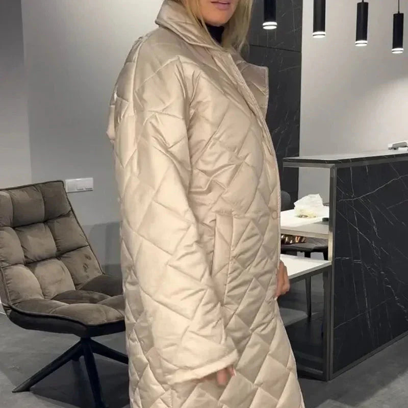 BRIAR | Long coat with diamond quilting