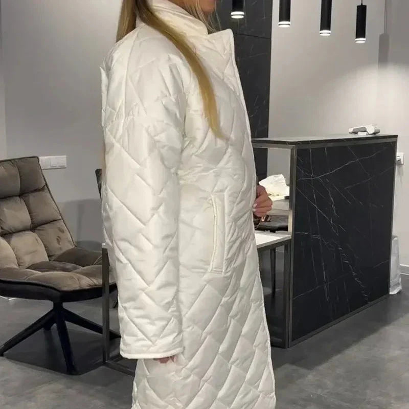 BRIAR | Long coat with diamond quilting