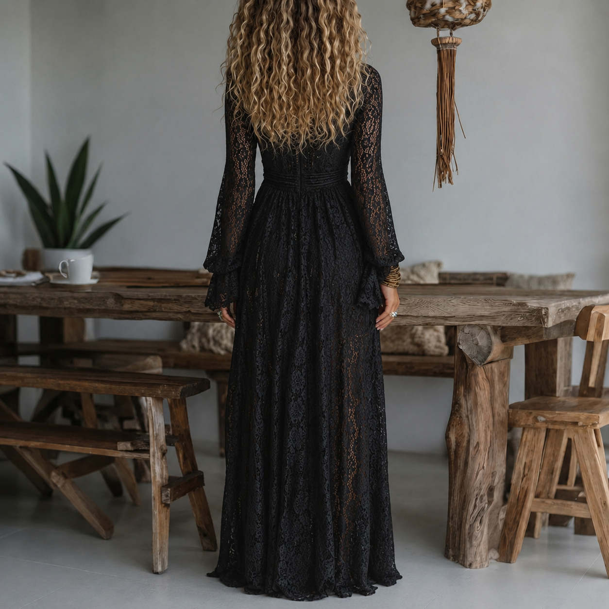 RACHEL | Maxi dress with lace bell sleeves