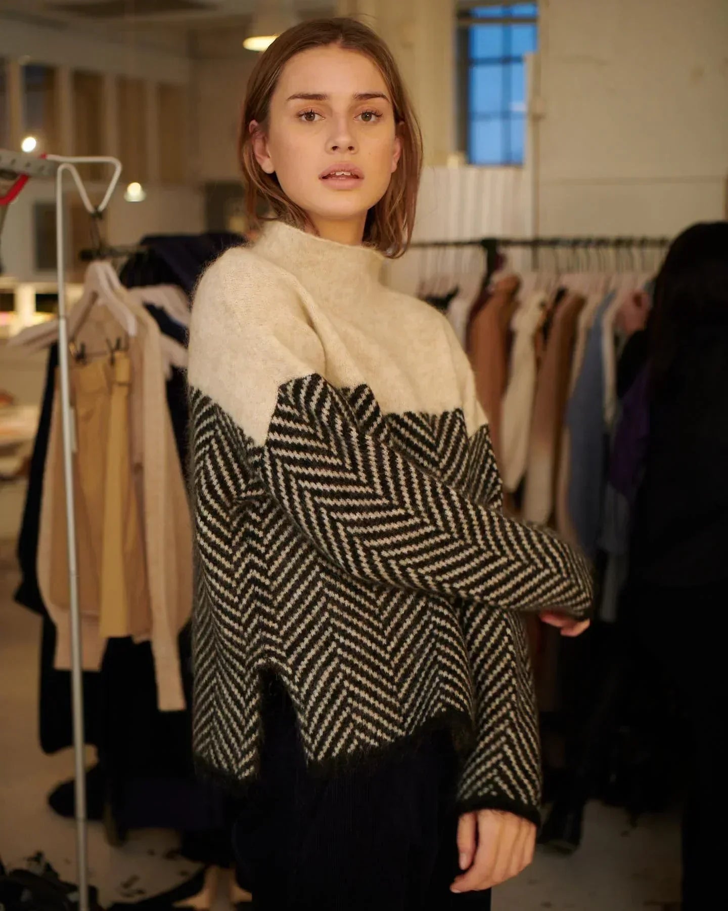 SCARLETT | Turtleneck jumper with soft knit