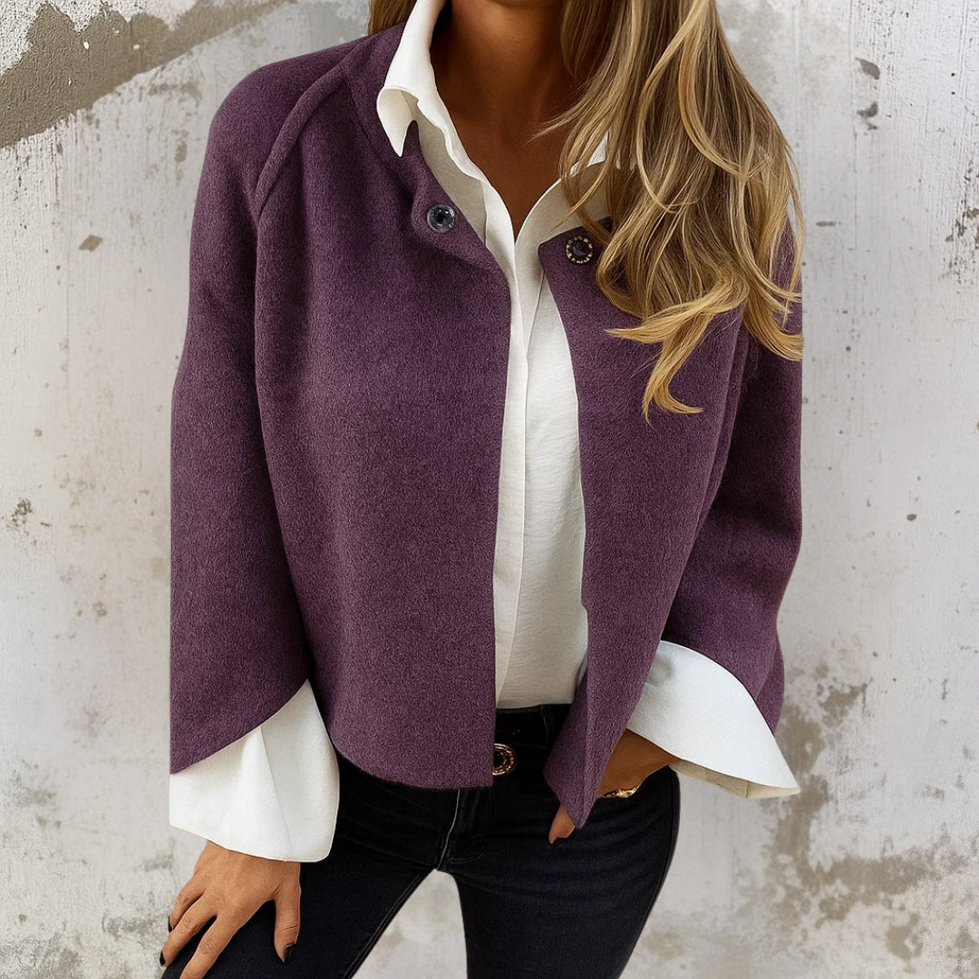 CHANA | Short coat with snap closure