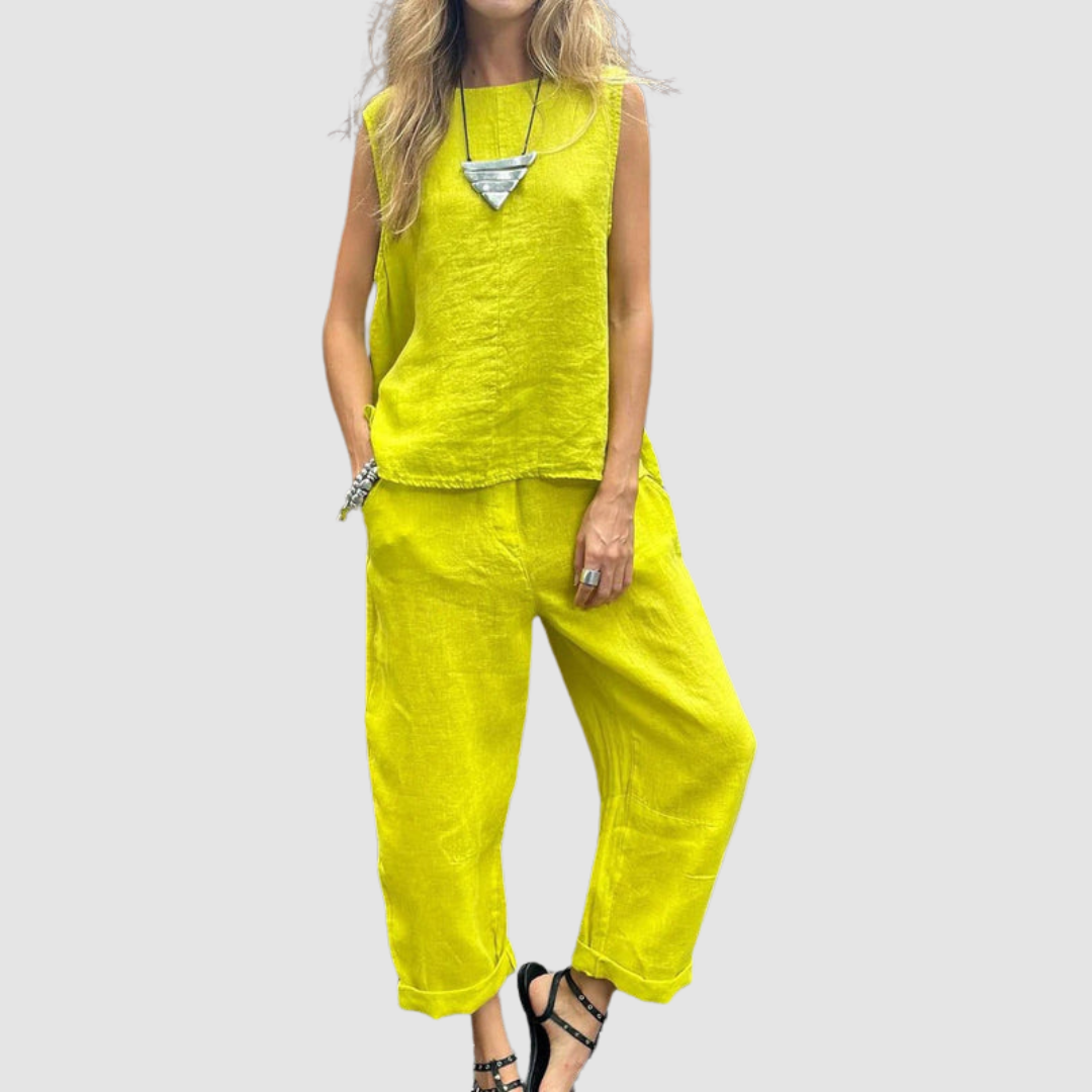 SUZETTE | Set with wide-leg pants