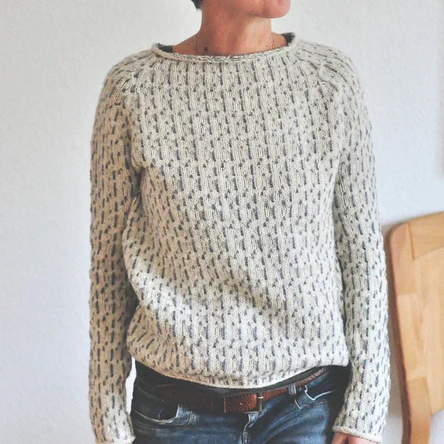 MATILDA | Knitted jumper with minimalist design