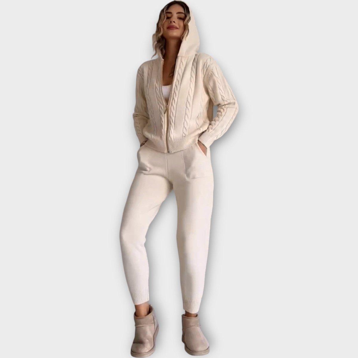 LORENA | Set tricotat cu glugă - Liora București