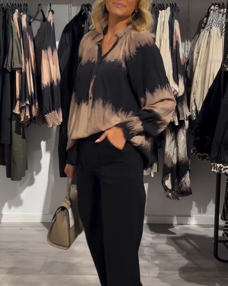 JAMIE | Blouse with colourblock V-neck