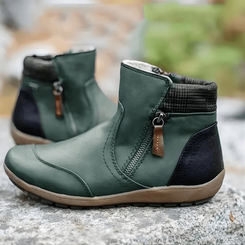 MOIRA | Waterproof boots with zip closure - Liora Melbourne