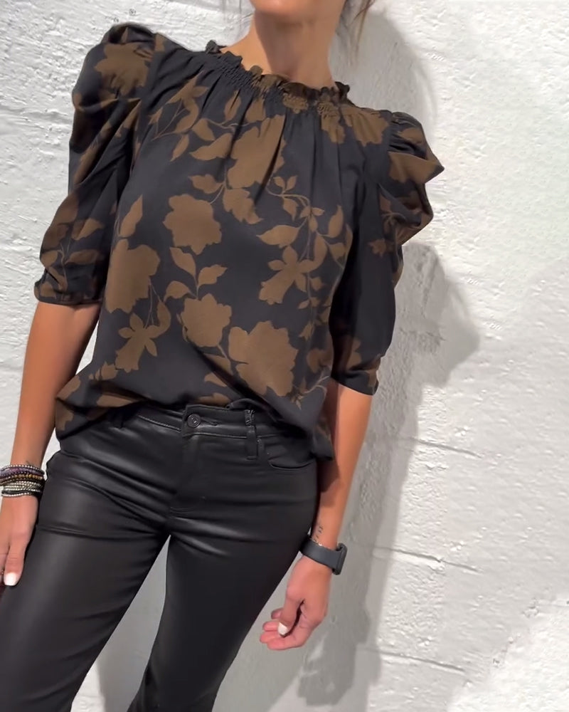 SUMMER | Blouse with puff sleeves