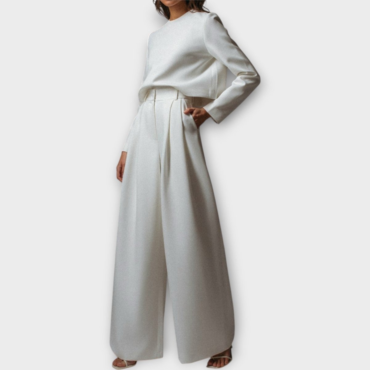 RALUCA | Set cu design minimalist - Liora București