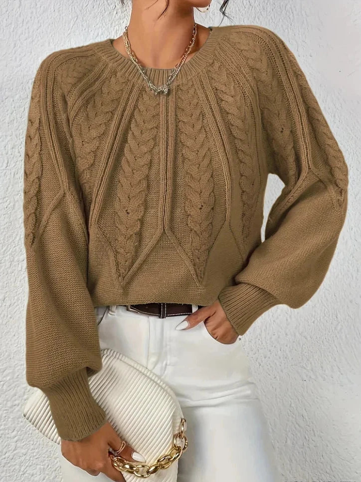 SIENNA | Knitted jumper with a slim fit