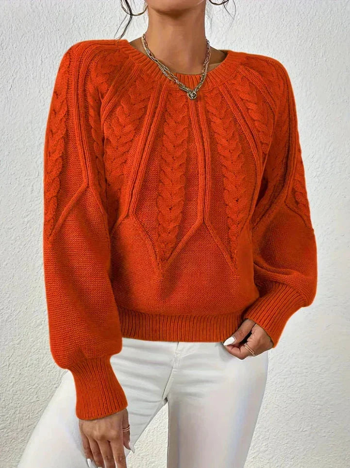 LILY | Knitted jumper with a fitted silhouette
