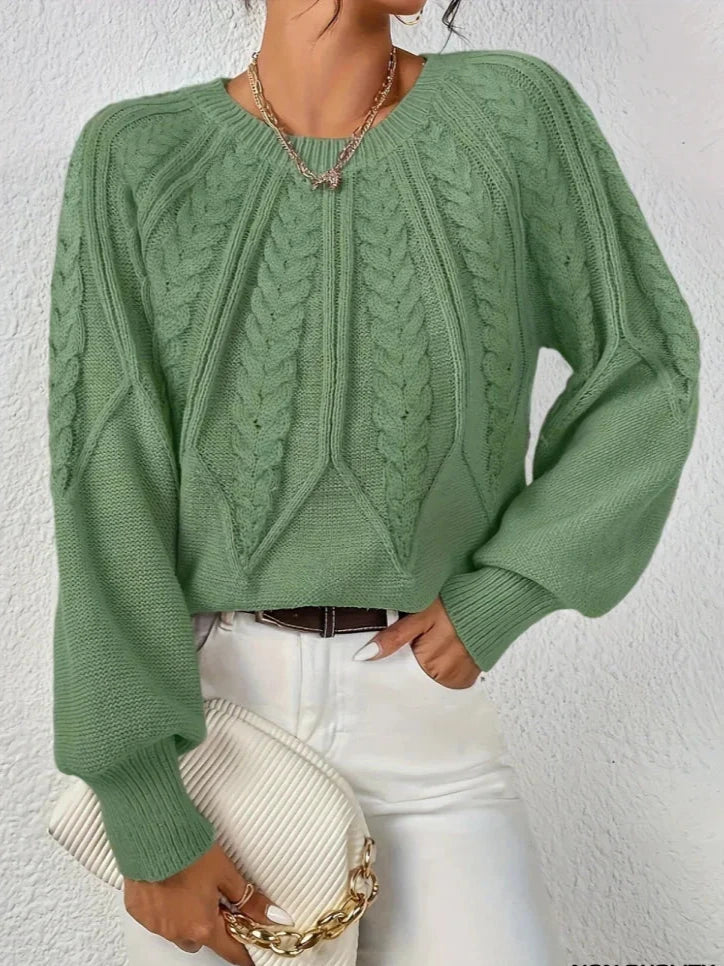 LILY | Knitted jumper with a fitted silhouette