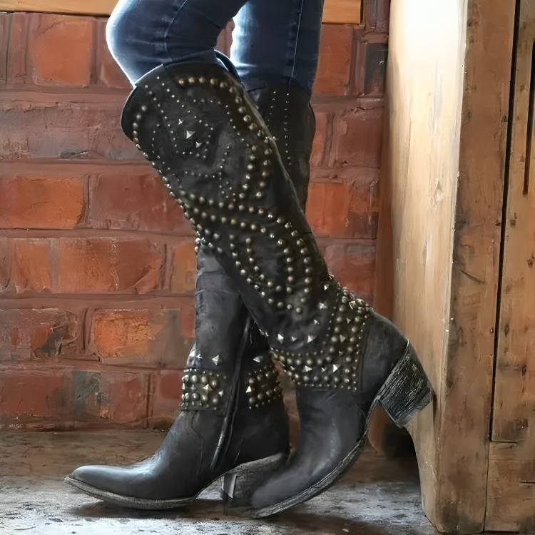 MONIQUE | Knee-high boots with studded western detail