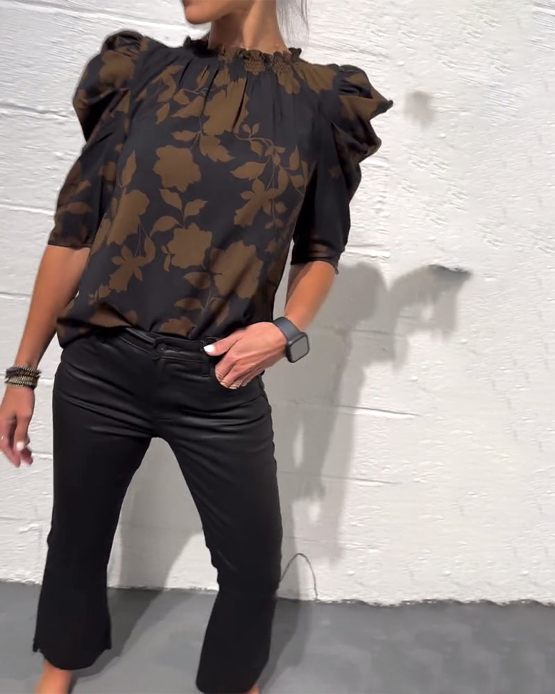 SUMMER | Blouse with puff sleeves