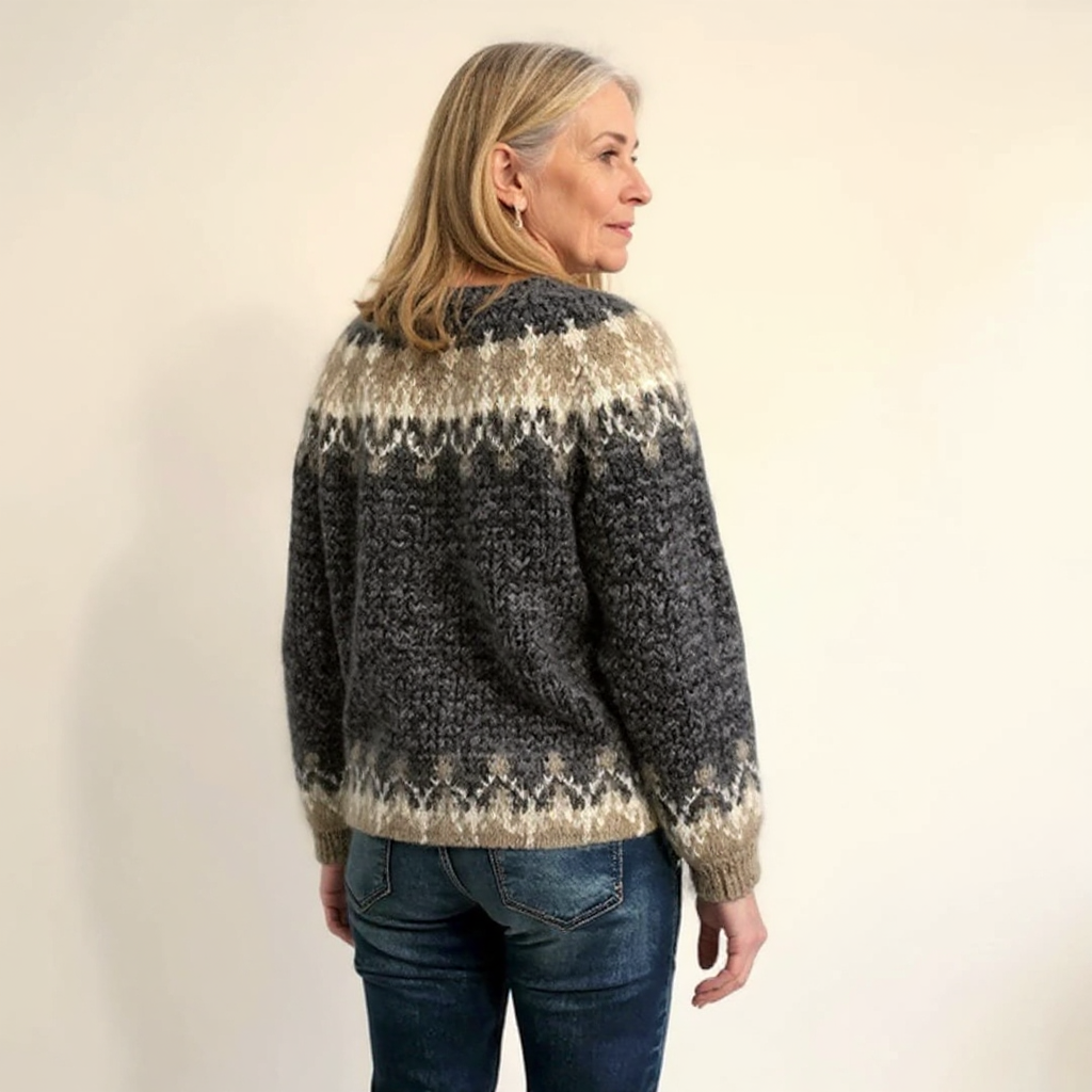 SAMANTHA | Icelandic jumper with patterned knit