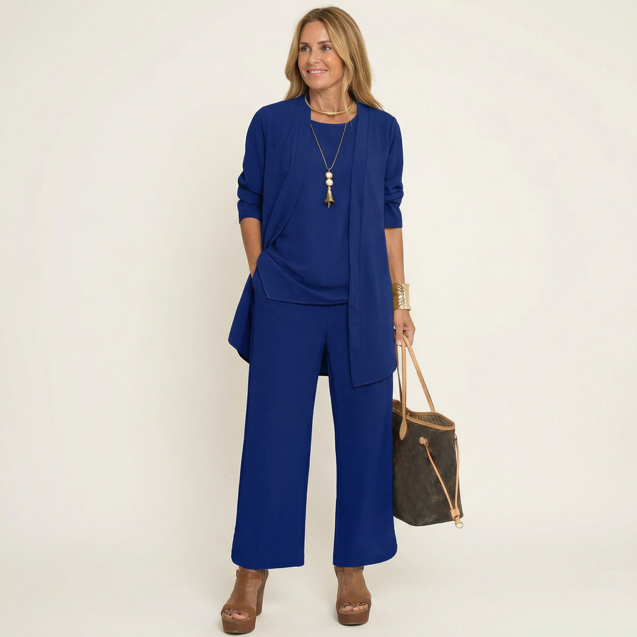 VIVIENNE | Three-piece set with wide-leg trousers