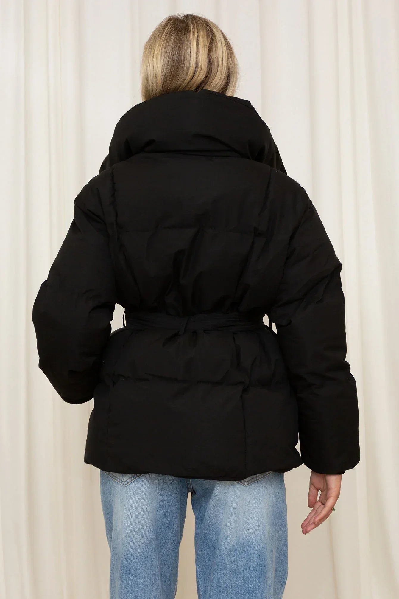 QUINN | Quilted jacket with belt