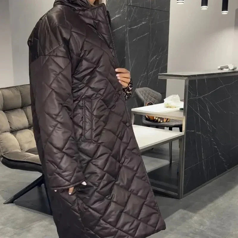 BRIAR | Long coat with diamond quilting